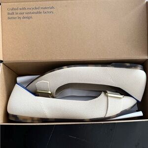 Rothy’s The Emblem Point II